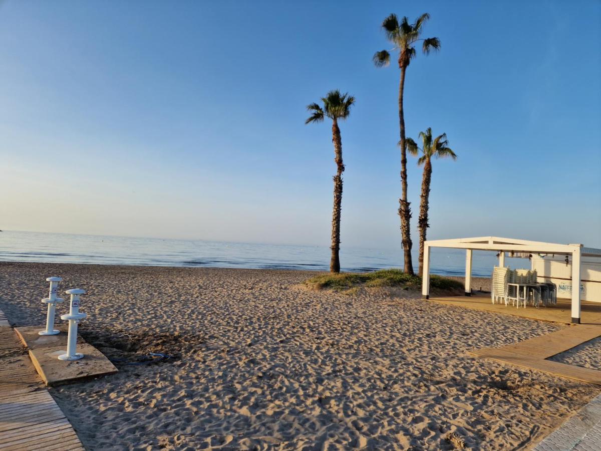 Apartament Carmen Торевиеха Екстериор снимка