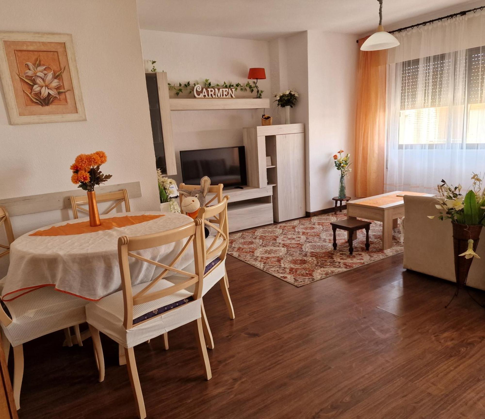 Apartament Carmen Торевиеха Екстериор снимка